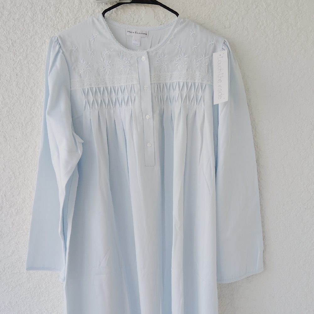 NWT Miss Elaine Light Blue Long Sleeve Nightgown w/Embroidery, Lace, Smocking - Picture 4 of 11